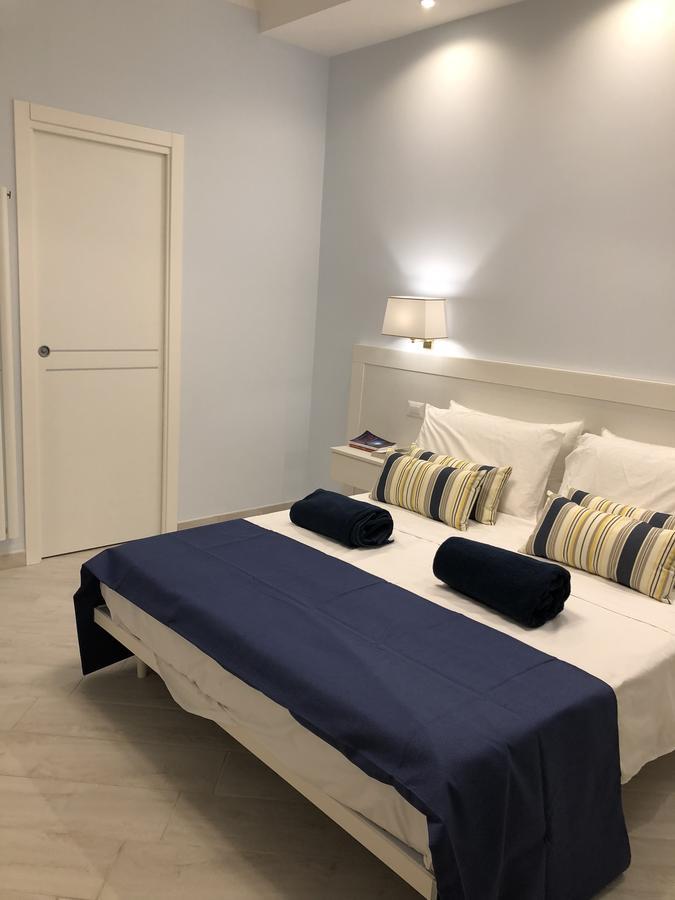 Maison Claudette Toledo Nápoly Kültér fotó