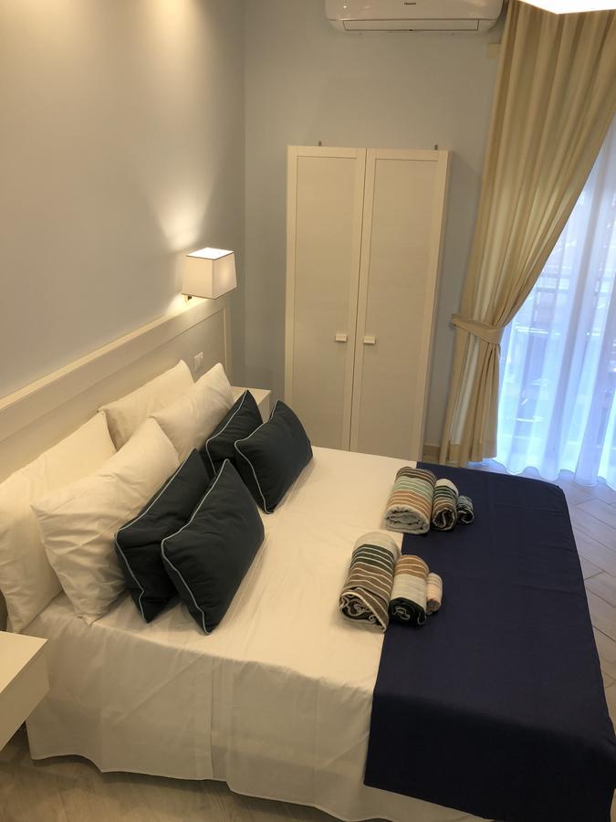 Maison Claudette Toledo Nápoly Kültér fotó