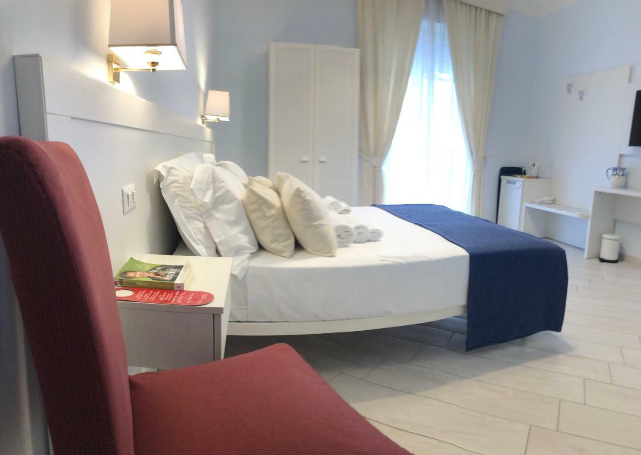 Maison Claudette Toledo Nápoly Kültér fotó