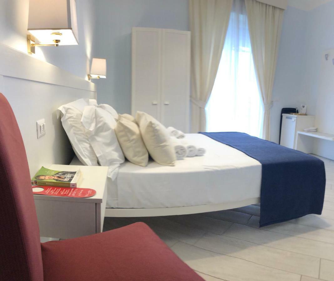 Maison Claudette Toledo Nápoly Kültér fotó